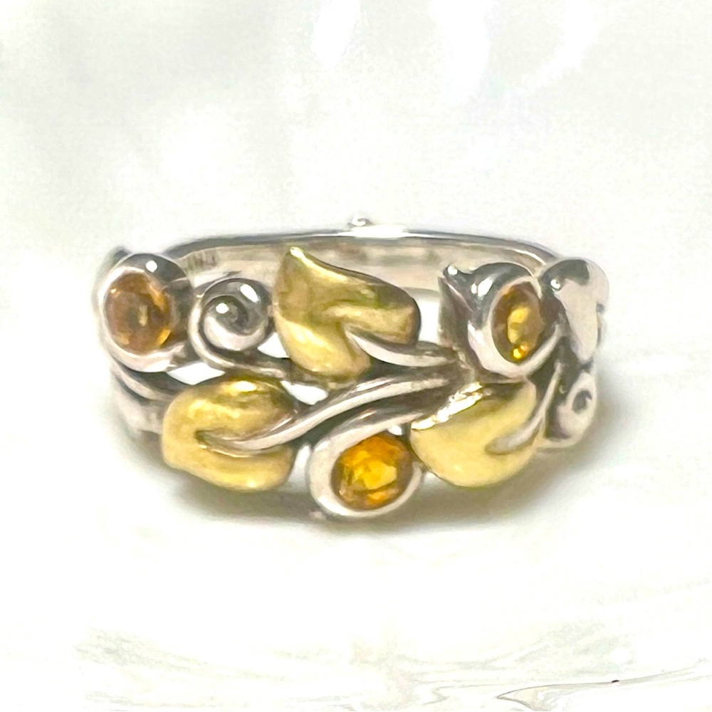 Sterling Silver Two-Tone Leaf Ring with Amber Stones - Yellow